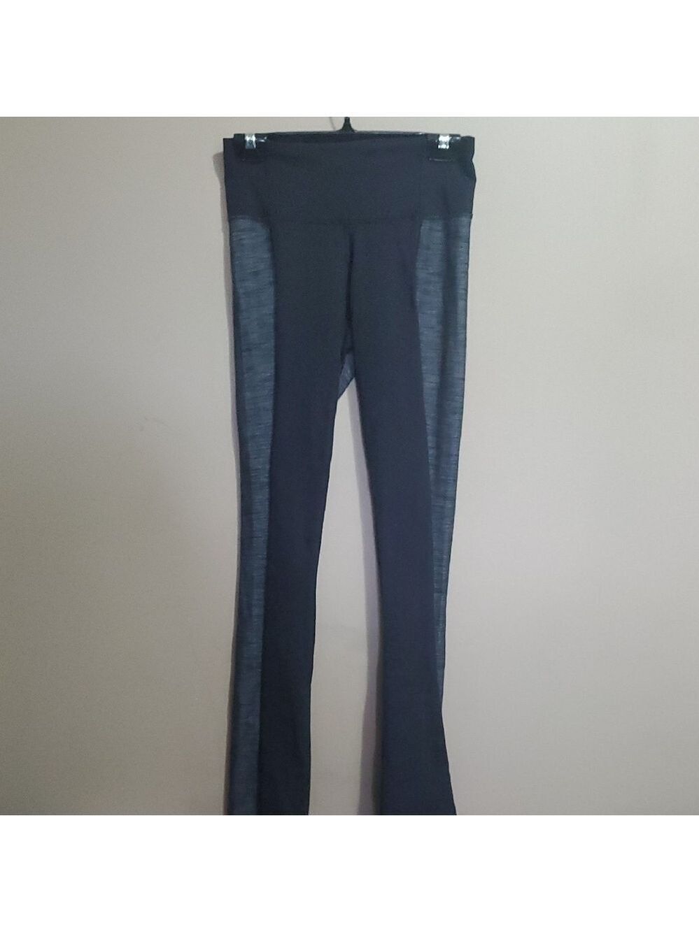 Lululemon Barre Pulse Color Block Black/gray Leggings Size 8